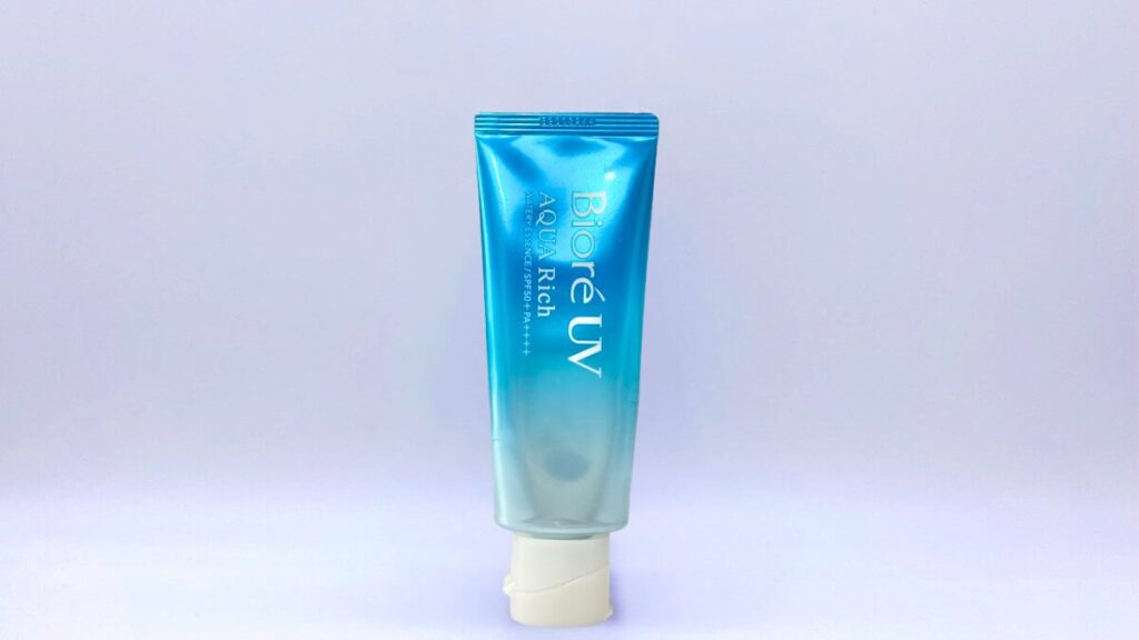 ビオレUV「アクアリッチウォータリーエッセンス」