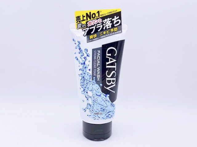 ギャツビー「フェイシャルウォッシュ ストロングクリアフォーム」(チューブタイプの黒色)