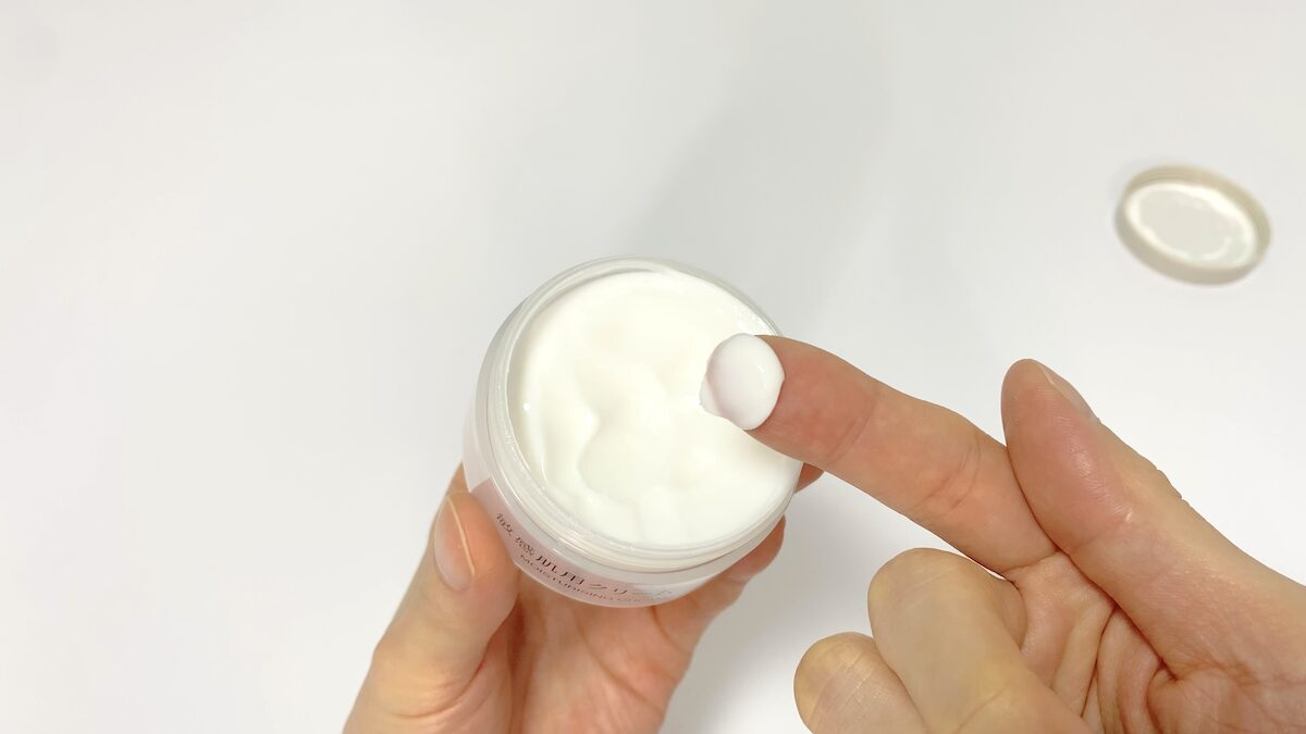 無印良品「敏感肌用クリーム」のテクスチャー