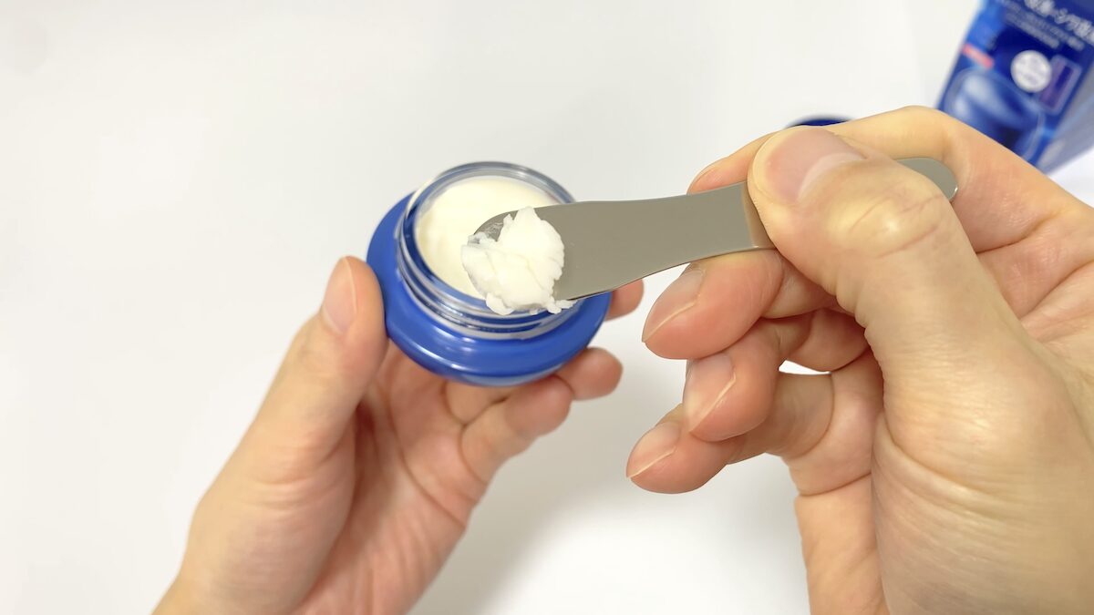 ワンバイコーセー「セラム シールド」のテクスチャー